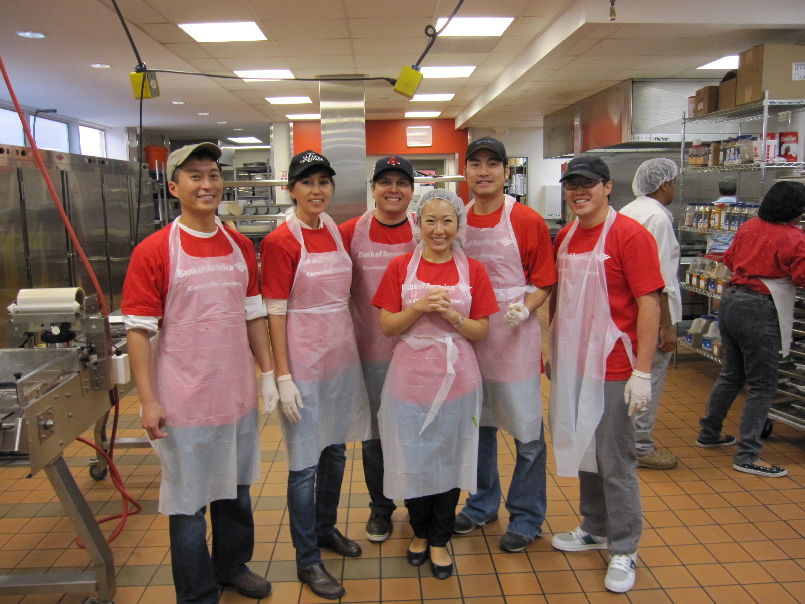 Volunteer Team Bank of America in Kitchen